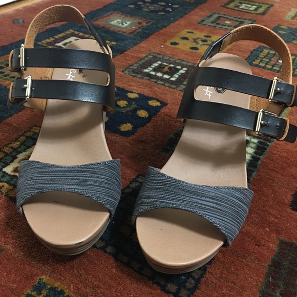 Wedges - Picture 2 of 4